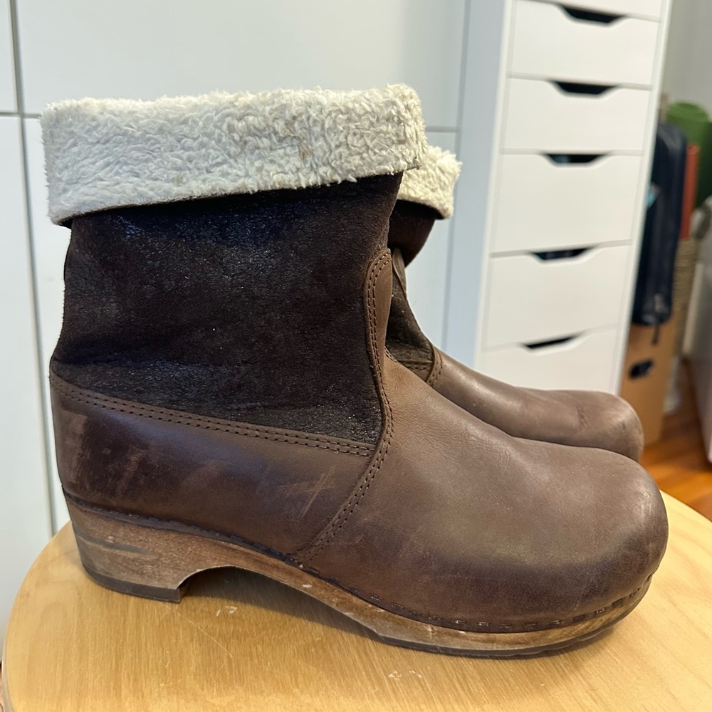 🤎 Sanita Gro Brown Leather Wooden Clog Boots Size 40